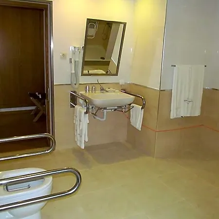 Hotel Solar Da Capela 3*