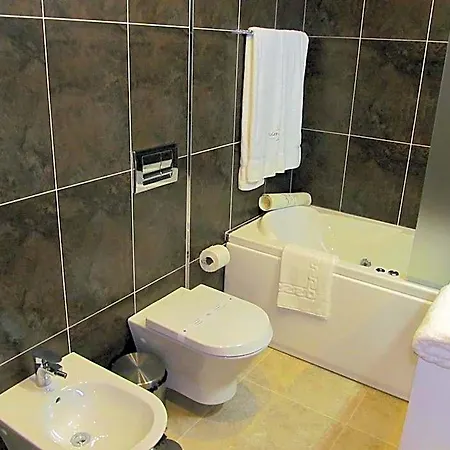 Hotel Solar Da Capela 3*