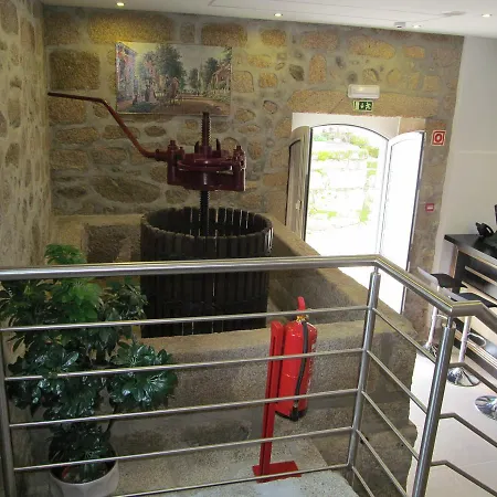 Hotel Solar Da Capela 3*