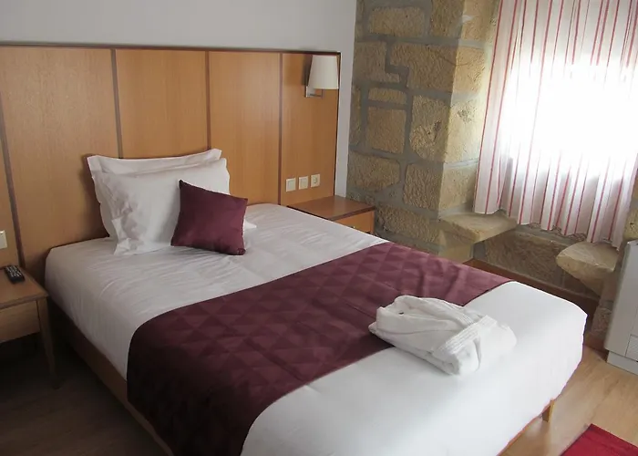 Hotel Solar Da Capela 3*